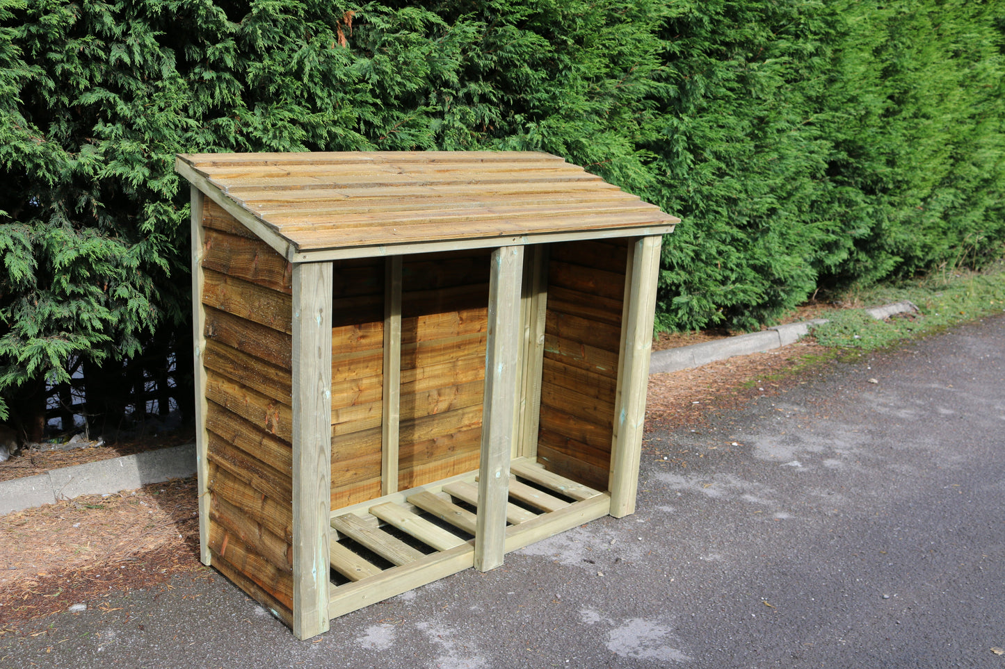 LOG STORE 4FT HIGH X 5FT WIDE