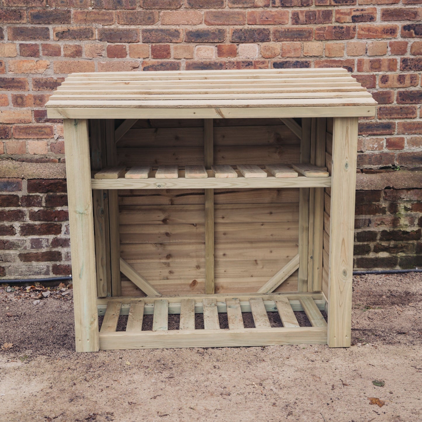 LOG STORE WITH KINDLING SHELF 4ft x 4ft