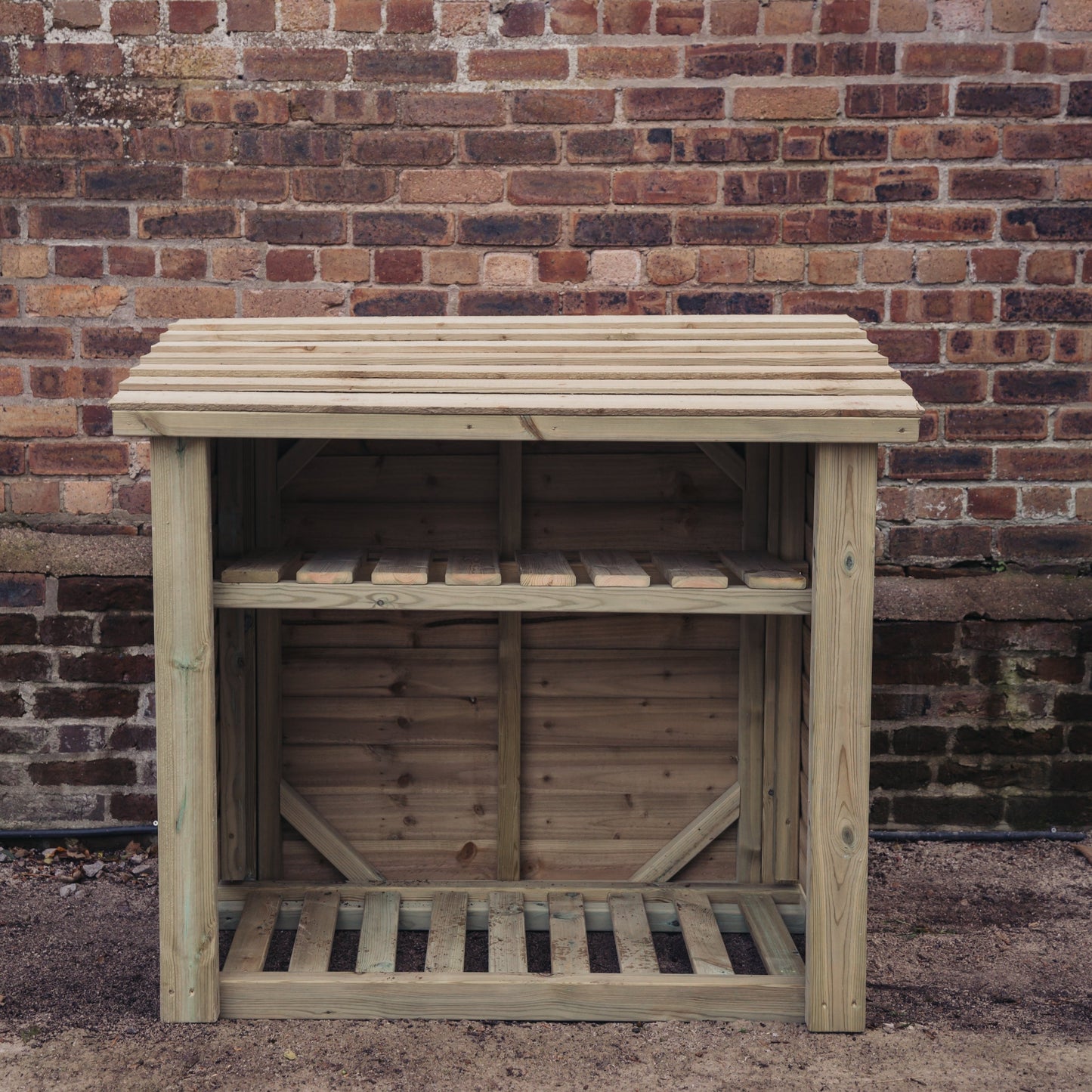 LOG STORE WITH KINDLING SHELF 4ft x 4ft