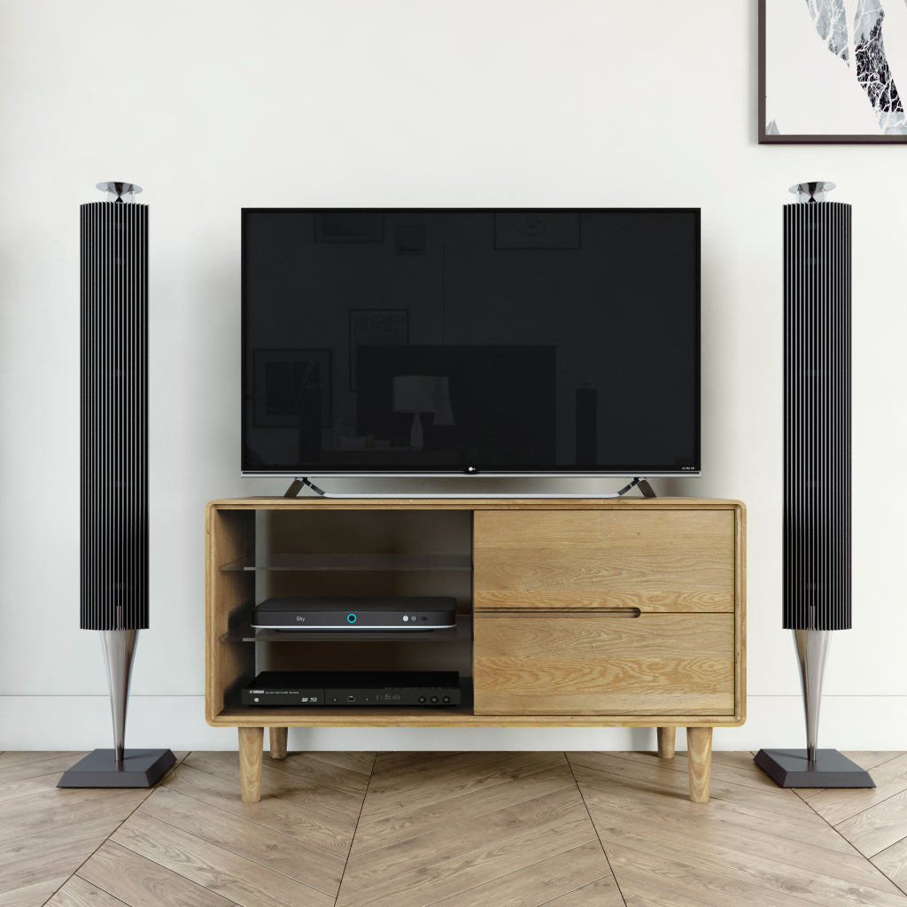 Scandic Small TV Unit. Solid Oak 100% Solid Oak