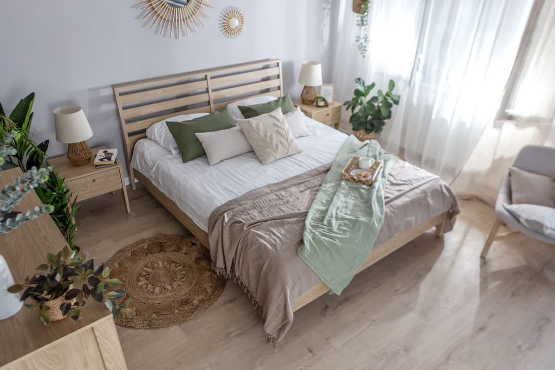 Cozy Bedside Table 45cm Oiled Oak