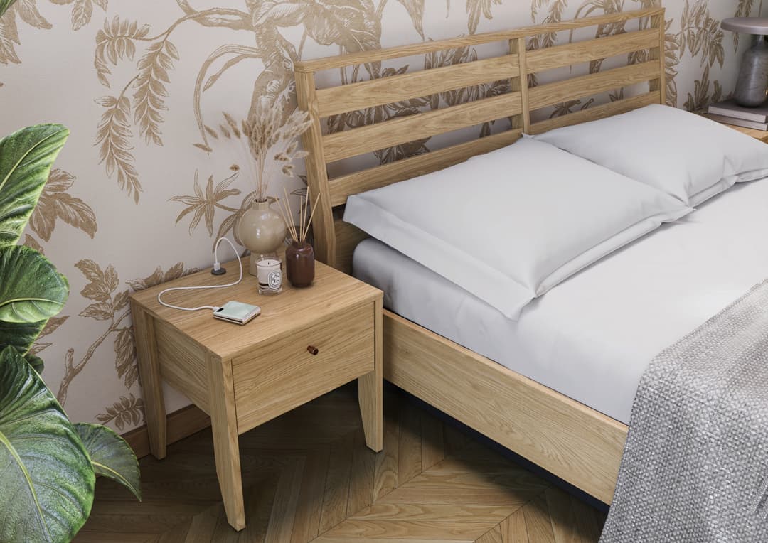 Cozy Bedside Table 45cm Oiled Oak