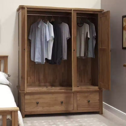 Rustic Oak Triple Wardrobe. Premium Oak