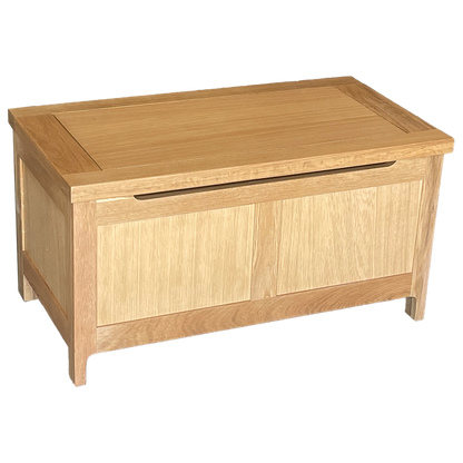 Como Blanket Box – Solid American Oak Frame