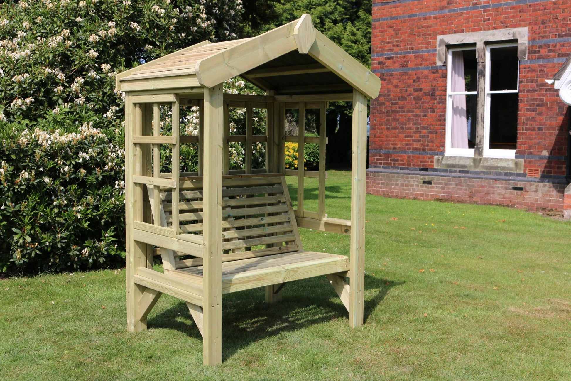 Cottage Arbour- Trellis - Sits 2