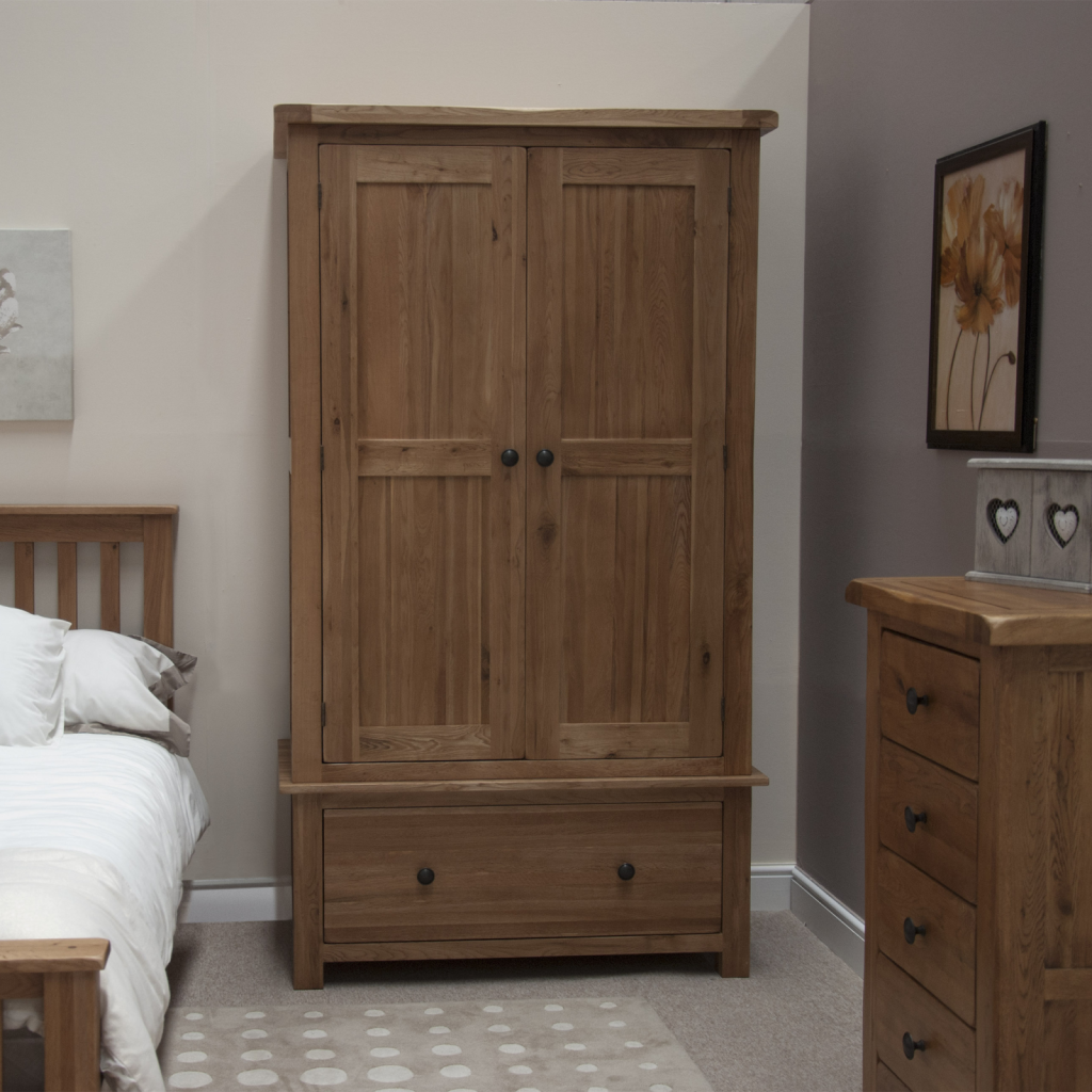 Rustic Oak Wardrobe. 100% Solid Oak