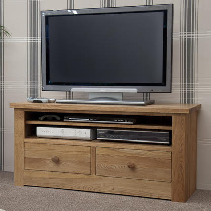 Torino Small Plasma TV Unit. 100% Solid Oak