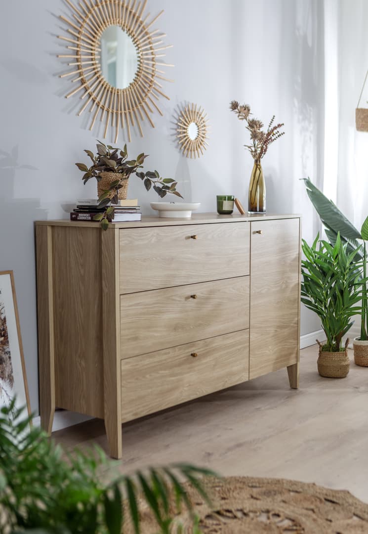 Cozy Chest Of Drawers 136cm Oiled Oak